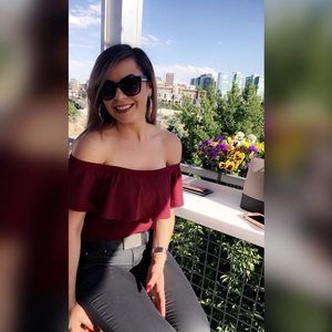 Meet your Posher, Anabel